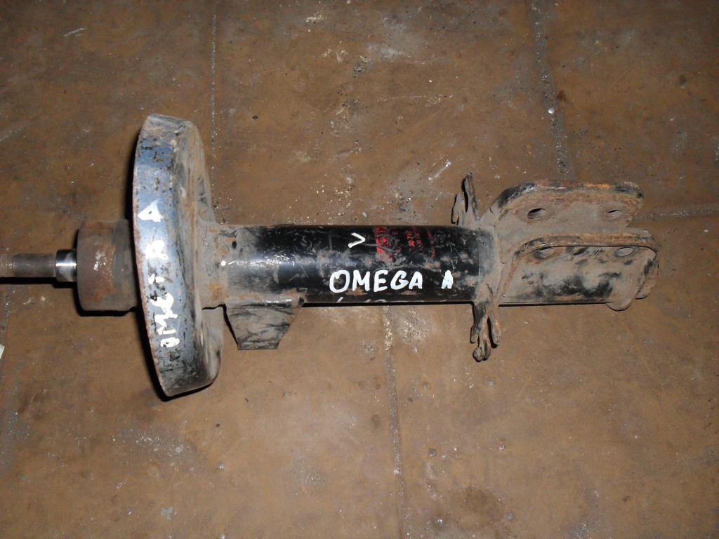 Opel Omega A (1986 - 1994) Амортизатор передний (стойка) ()