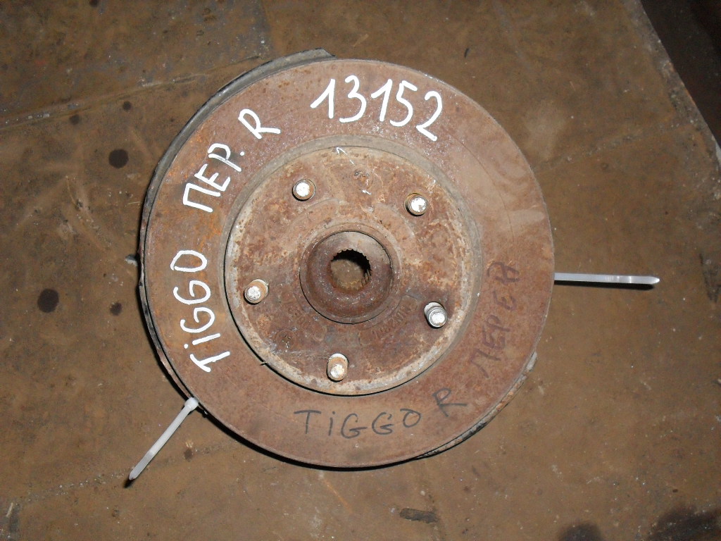 Chery Tiggo (T11) (2005 -  * ) Кулак поворотный передний правый (с диском)