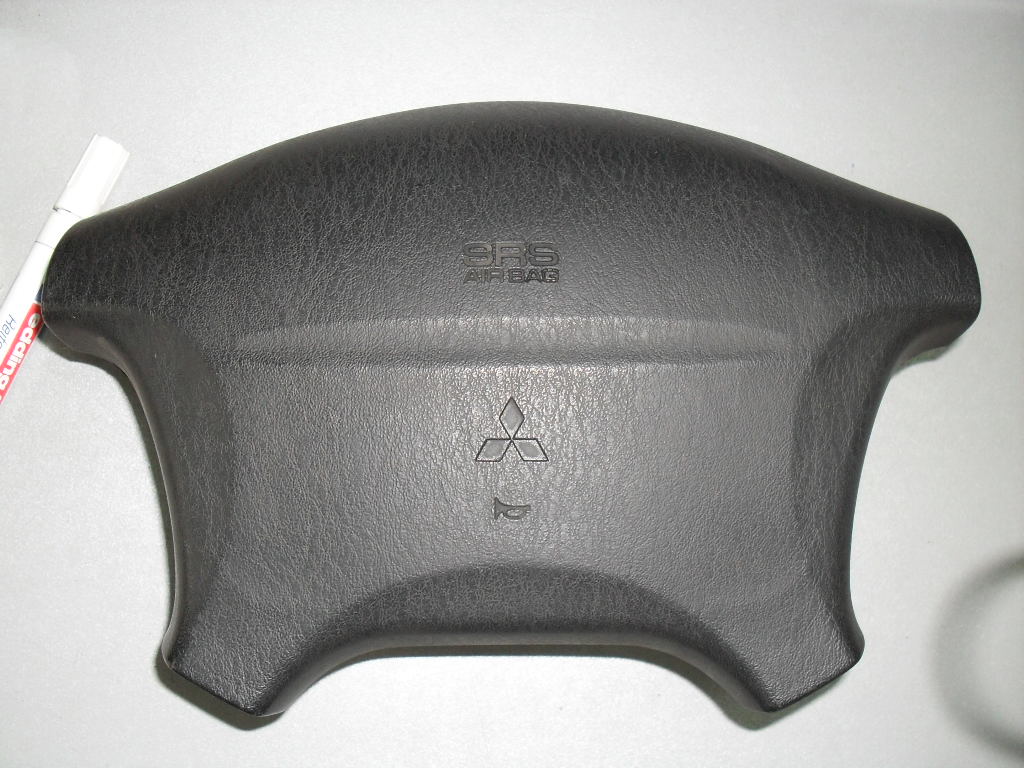 Mitsubishi Carisma (DA) (1995 - 2000) Подушка безопасности в рулевое колесо ()