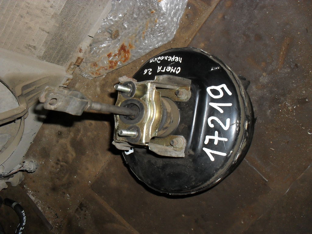 Opel Omega A (1986 - 1994) Усилитель тормозов вакуумный (3775703274 переходка 2,6)