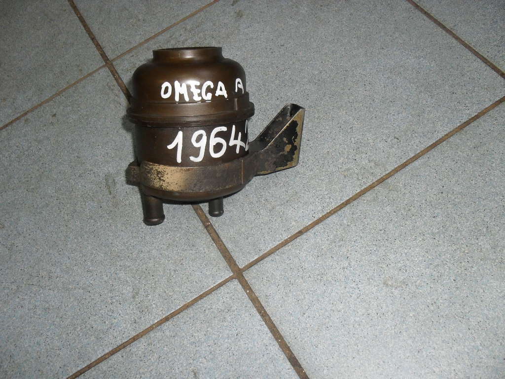 Opel Omega A (1986 - 1994) Бачок гидроусилителя ()