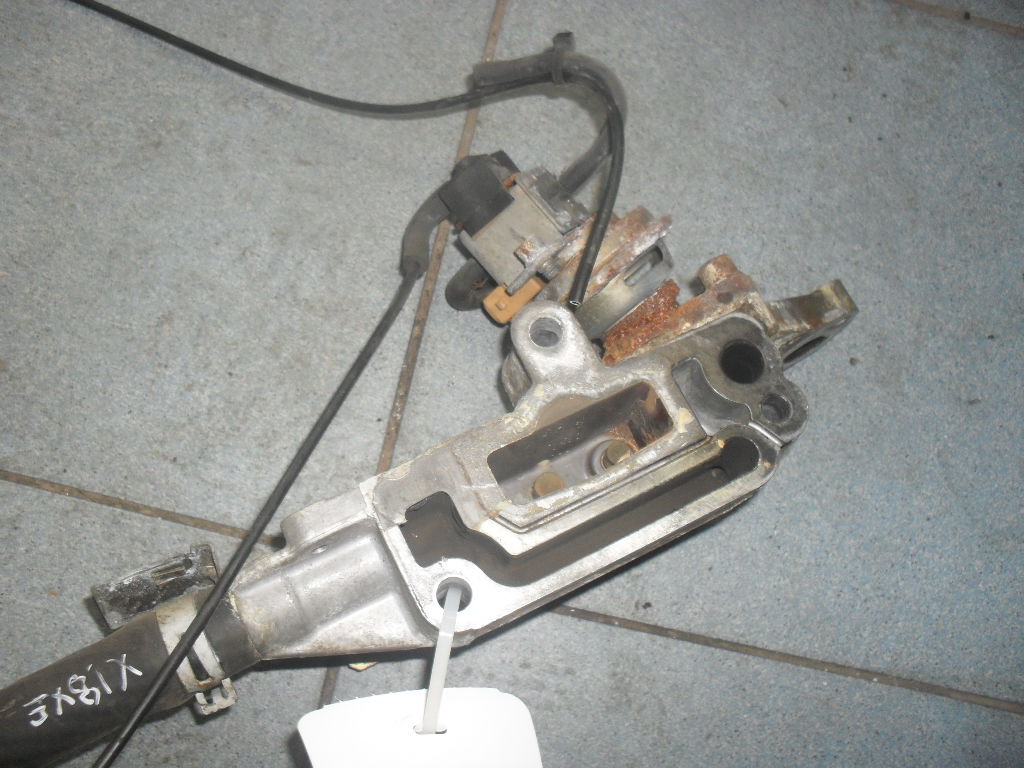Opel Vectra B (1995 - 1999) Клапан рециркуляции выхлопных газов EGR (1.8i 16V X18XE)