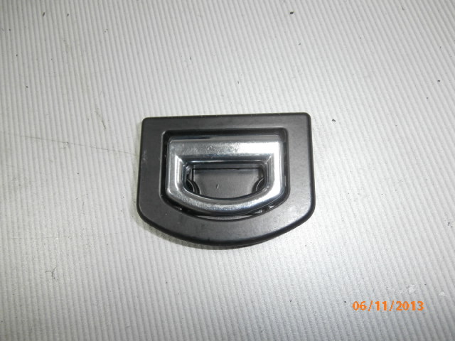 VW Passat [B5] (2000 - 2005) Проушина крепления груза (1J0864203B)