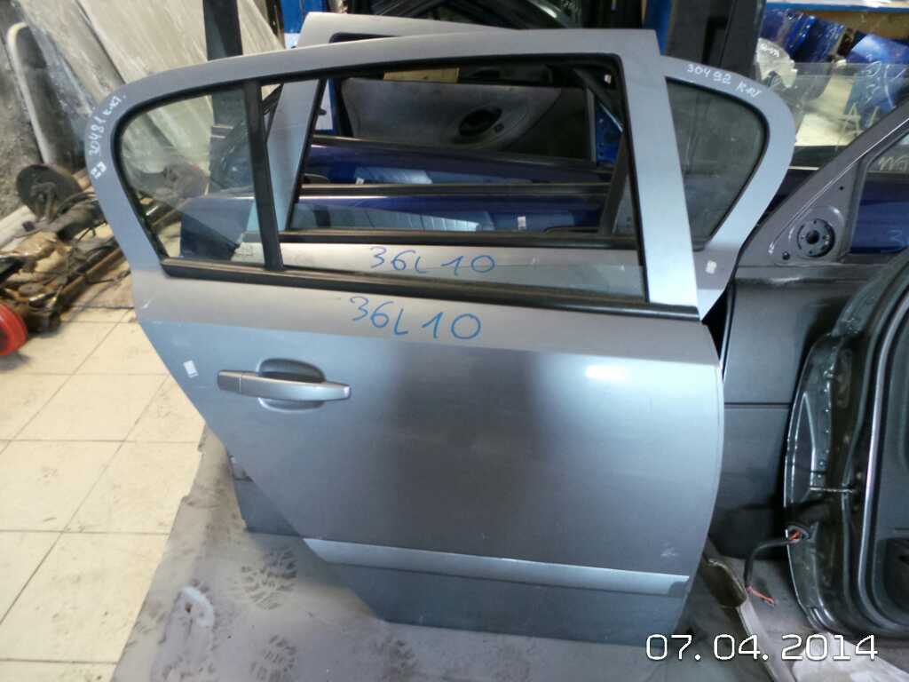 Opel Astra H (2004 - 2010) Обшивка двери задней правой (ХЭТЧБЕК ПОД МЕХАНИЧЕСКИЙ СТЕКЛОПОДЪЕМНИК)