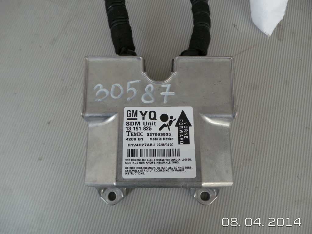 Opel Astra H (2004 - 2010) Блок управления AIRBAG (13191825  YQ  327963935)